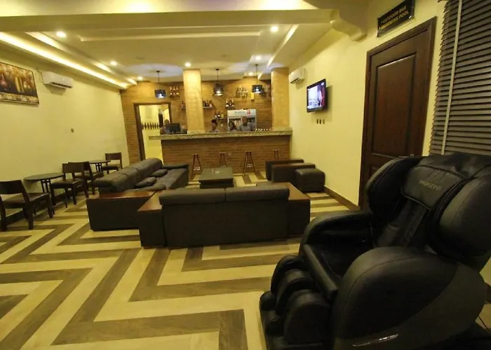 Degladys 3* Ενούγκου